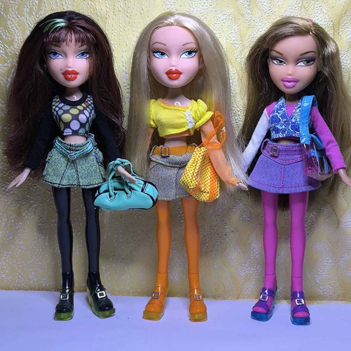 Bratz nevra cloe jasmine jade Meygan Phoebe Fianna sasha MGA Братз