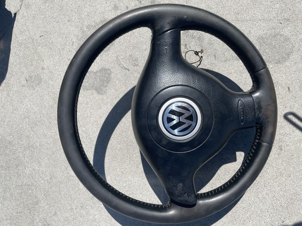 Volante golf 4 em bom estado