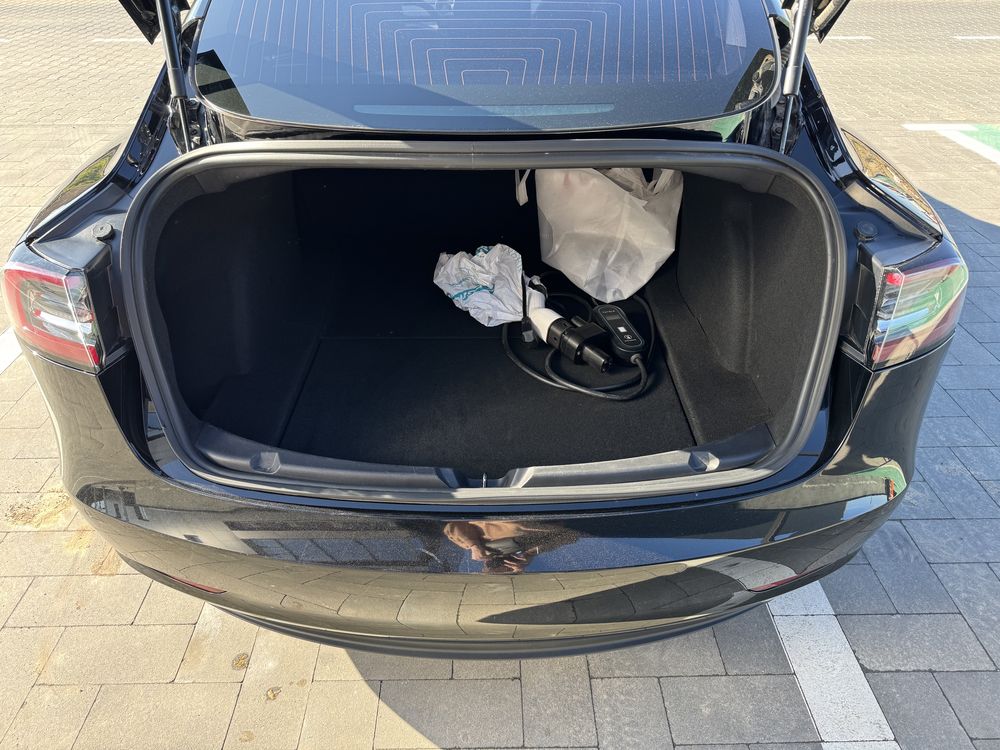 Tesla Model 3 2019
