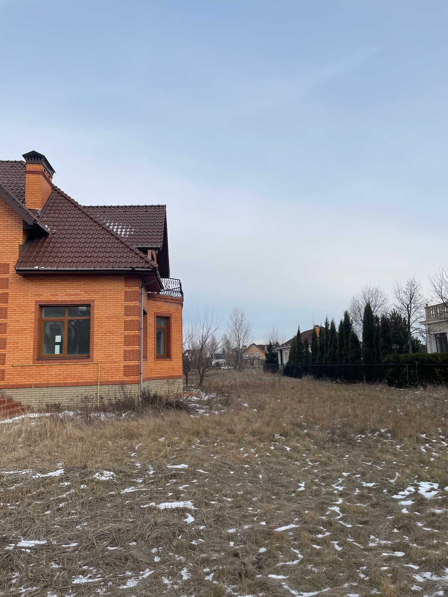 Будинок 650м2, КМ»Золоче», вихід на озеро,з бомбосховищем, с. Вишеньки