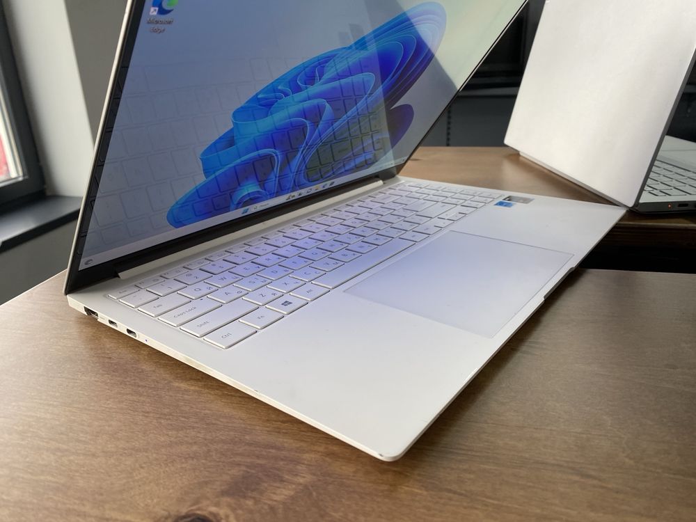 Ноутбук Samsung Galaxy Book Pro 15