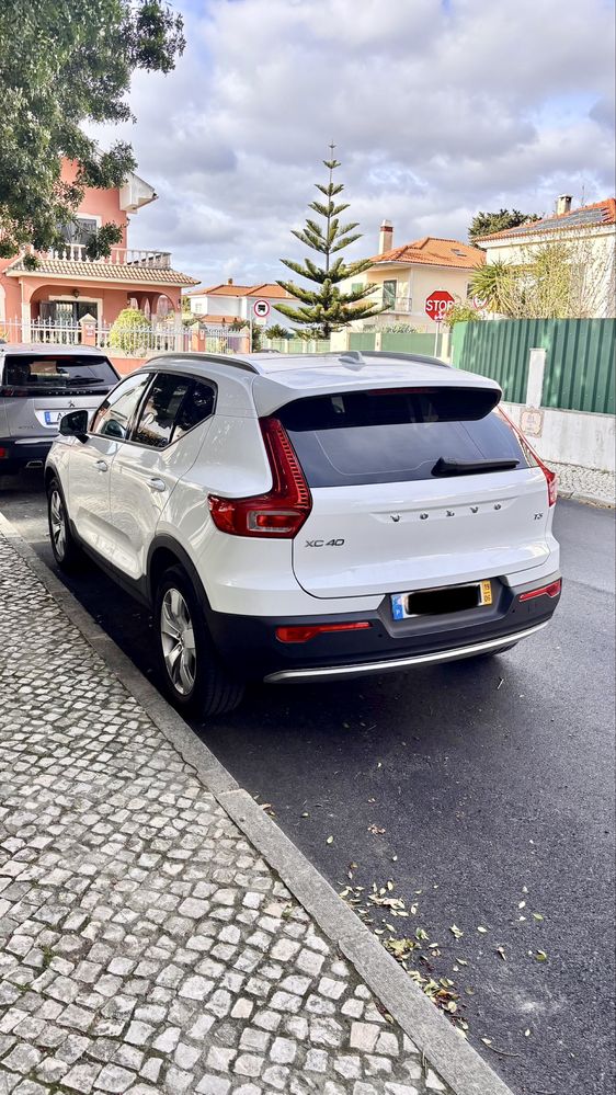 Volvo XC40 T3 Gasolina Teto Panorâmico