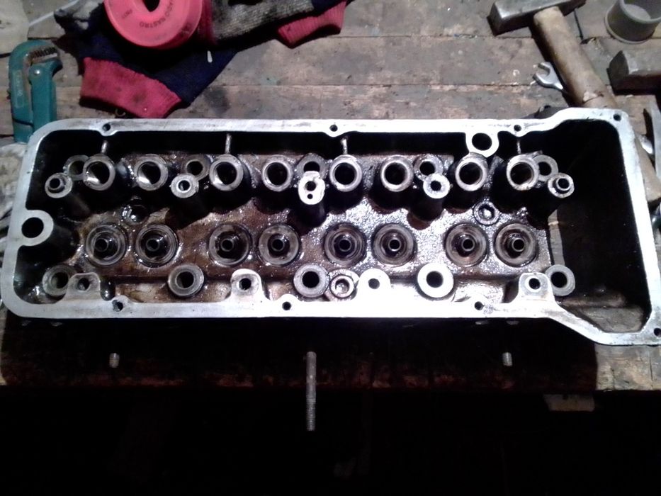 Головка блока цилиндров Ваз 21011