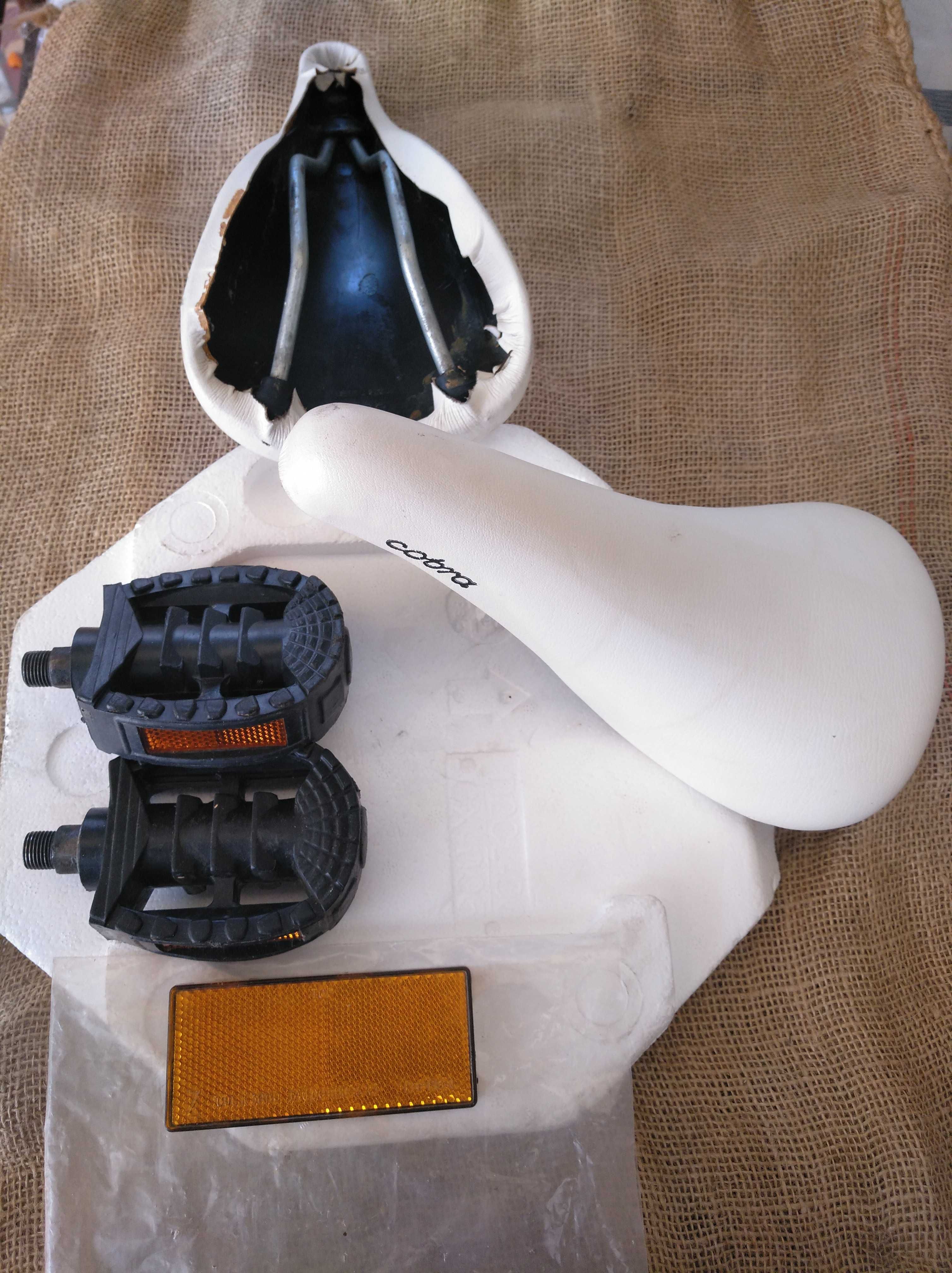 Pedais pasteleira, selim Socal, BMX, pedaleira, manetes, guarda lamas.