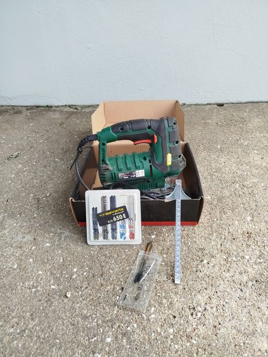 Serra de recortes pendular 800w Parkside