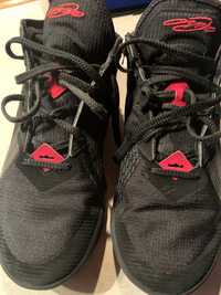 Lebron XVIII LOW rozm. 44