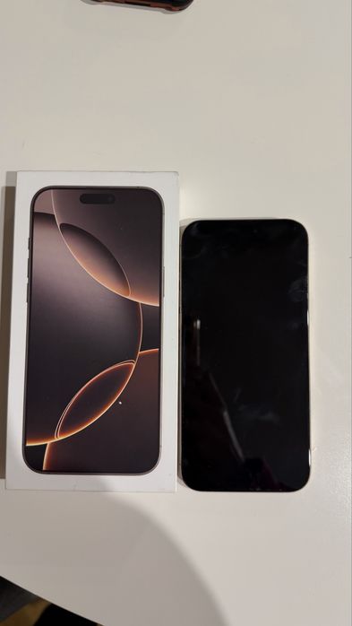 iPhone 16 Pro Max z 512 GB