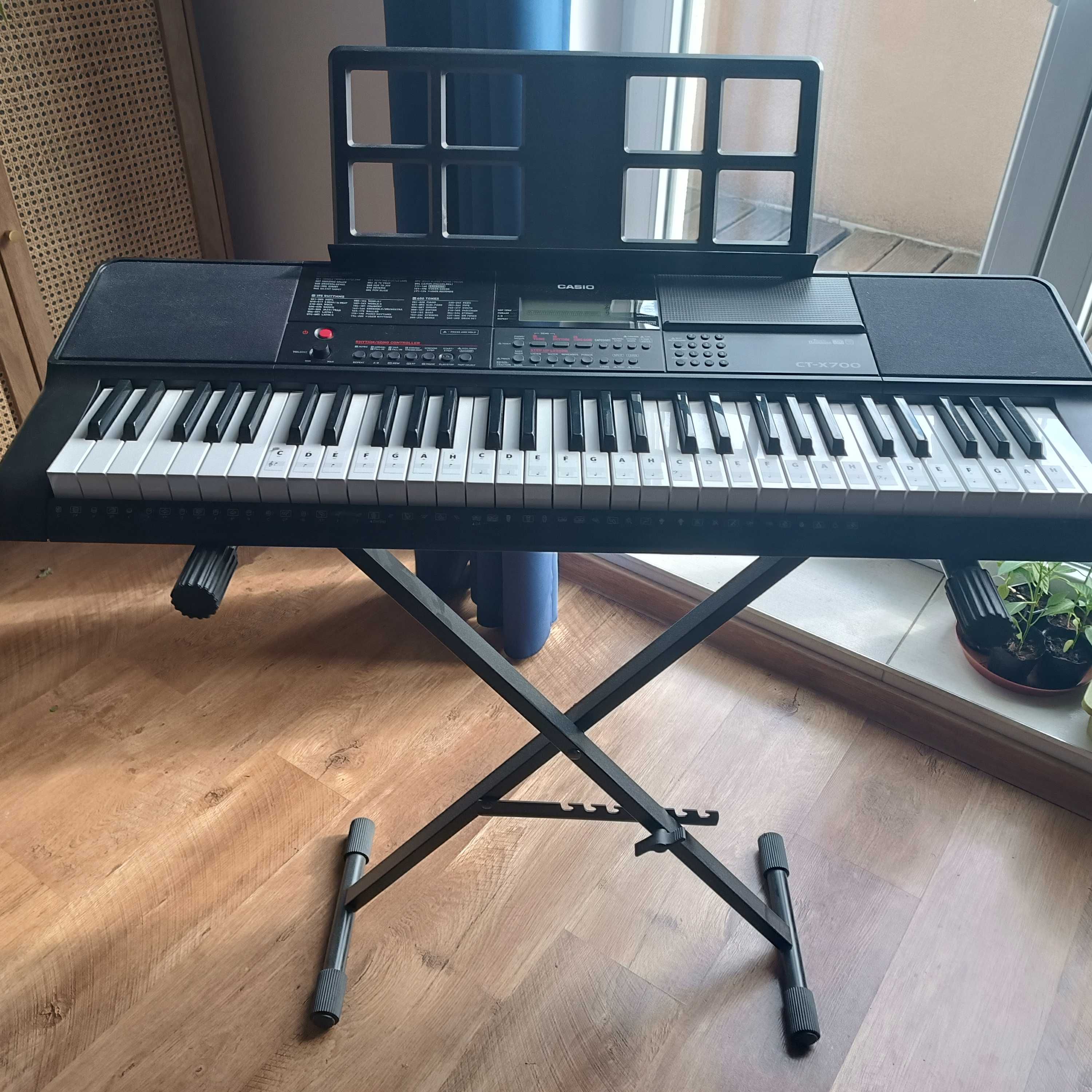 Keyboard Casio CT-X 700