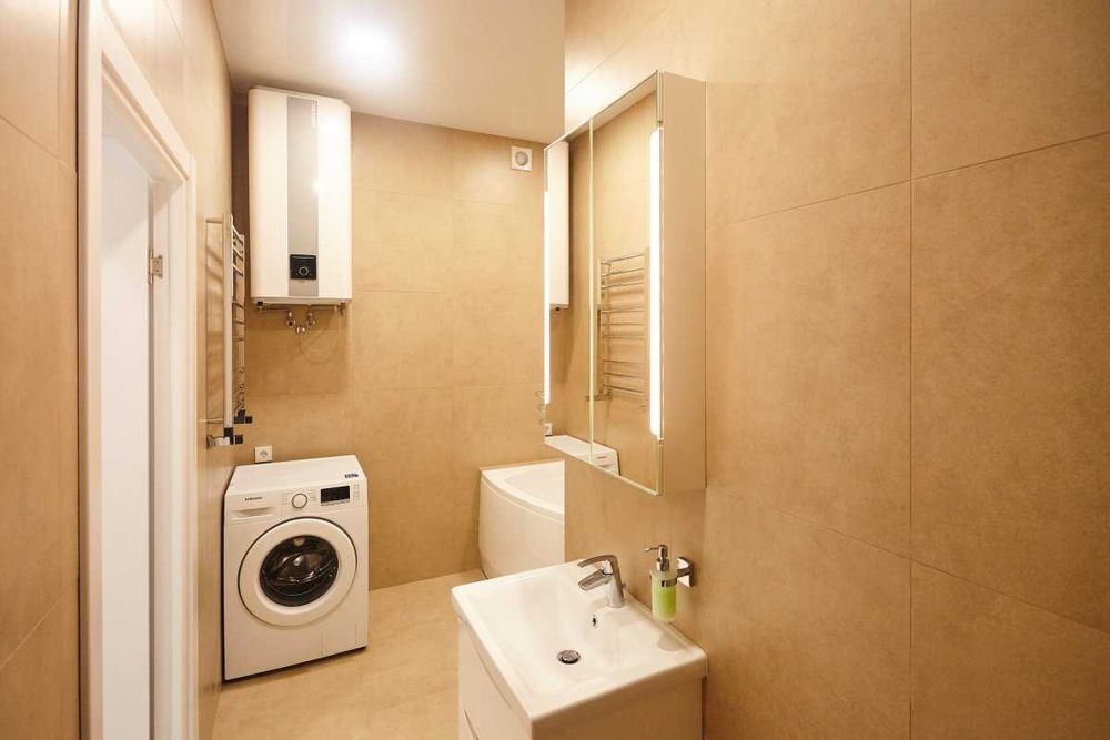 Без комисии!Авторская 3к.квартира,новострой,ул.Мироносицкая 74, центр.