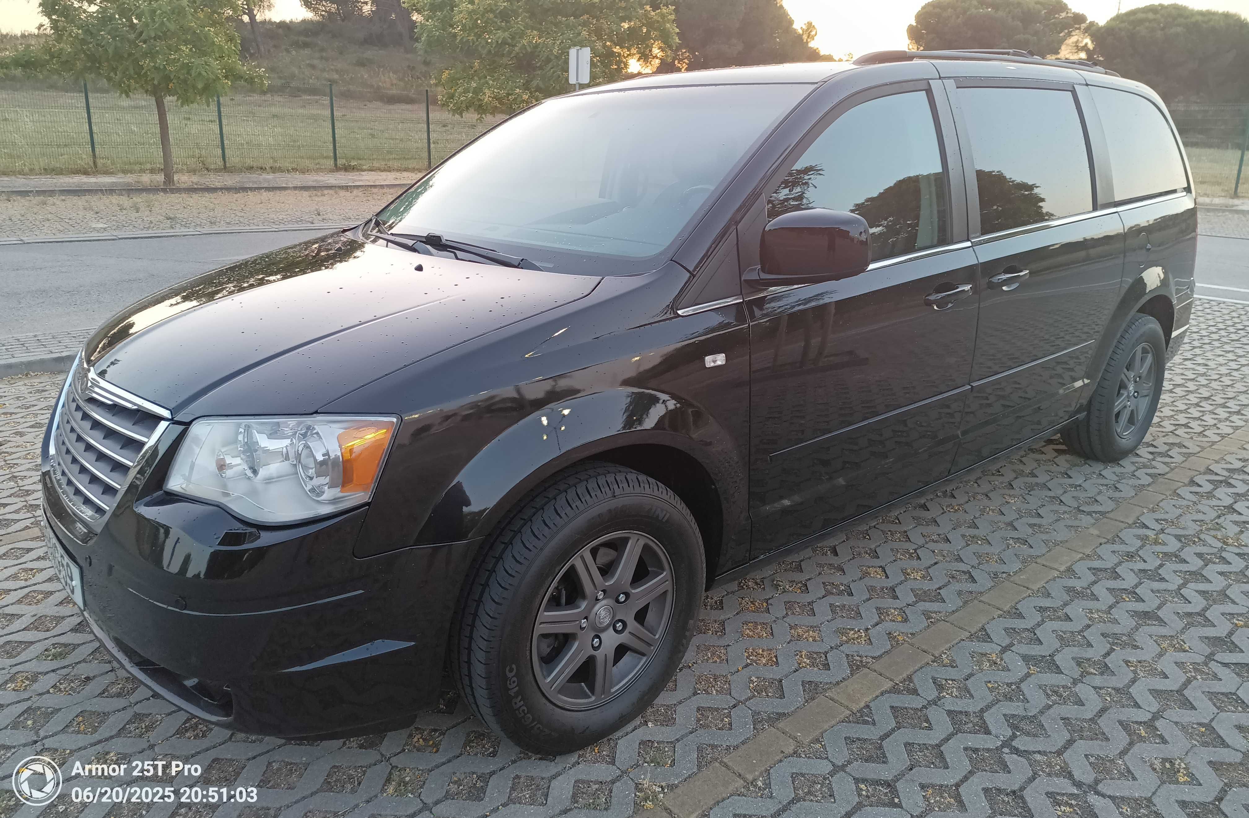 Chrysler Grand Voyager 2.8 CRD Stow Go Automática 7 lugares 163cv 2008