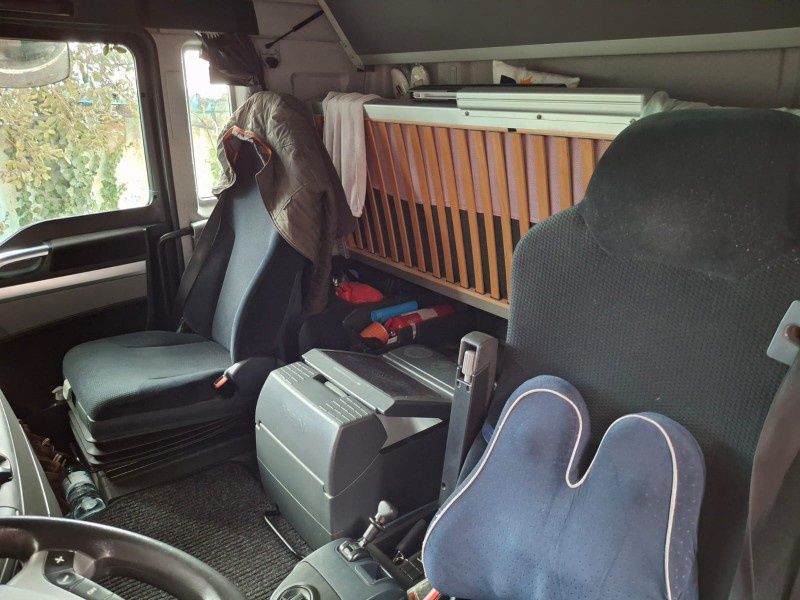 Camião completo man