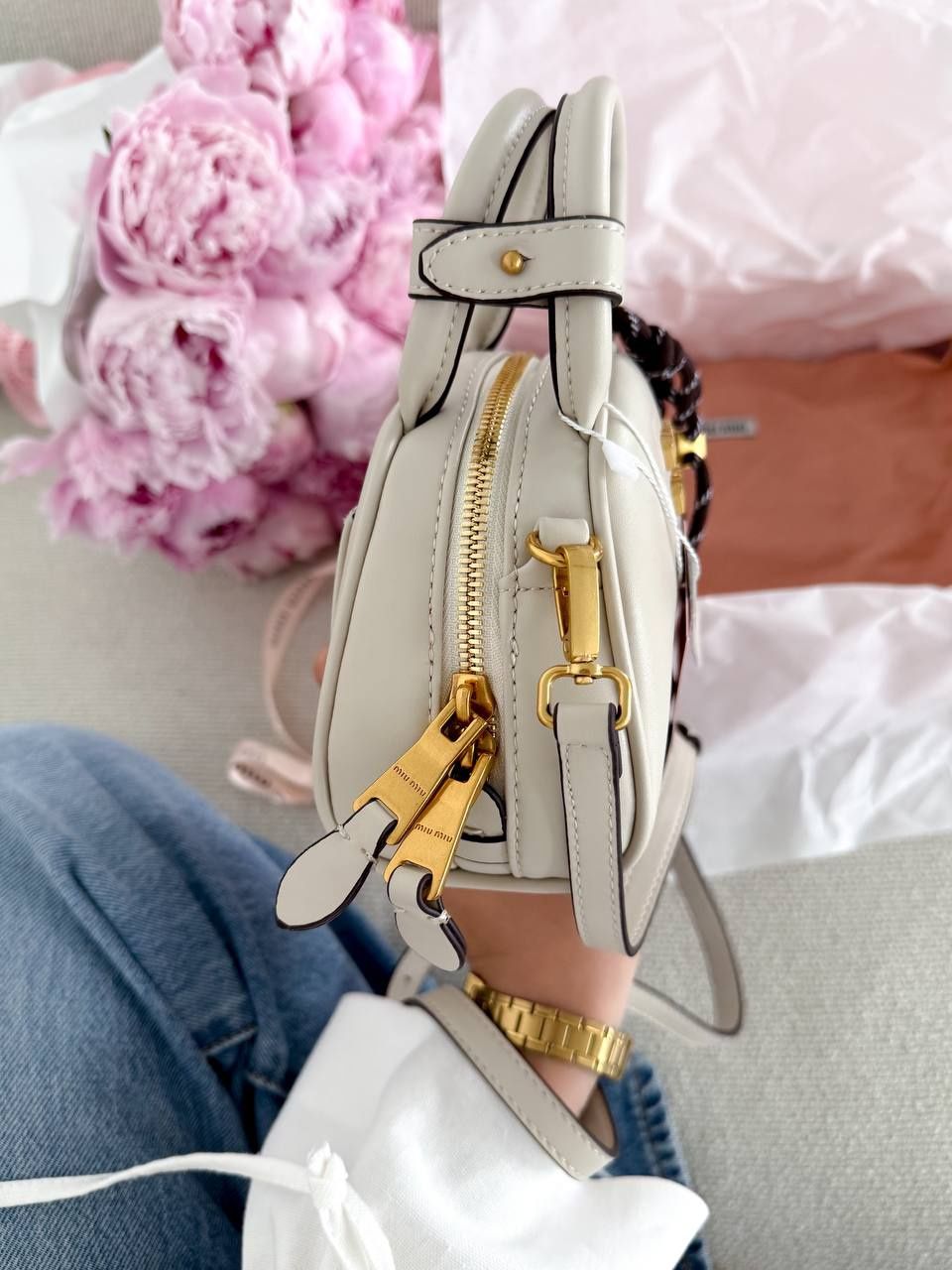 Сумочка MIU MIU.