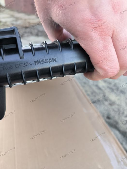 Радіатор охолодження вода Nissan Rogue 22-24 1.5t 21410-6rr0b рог ориг