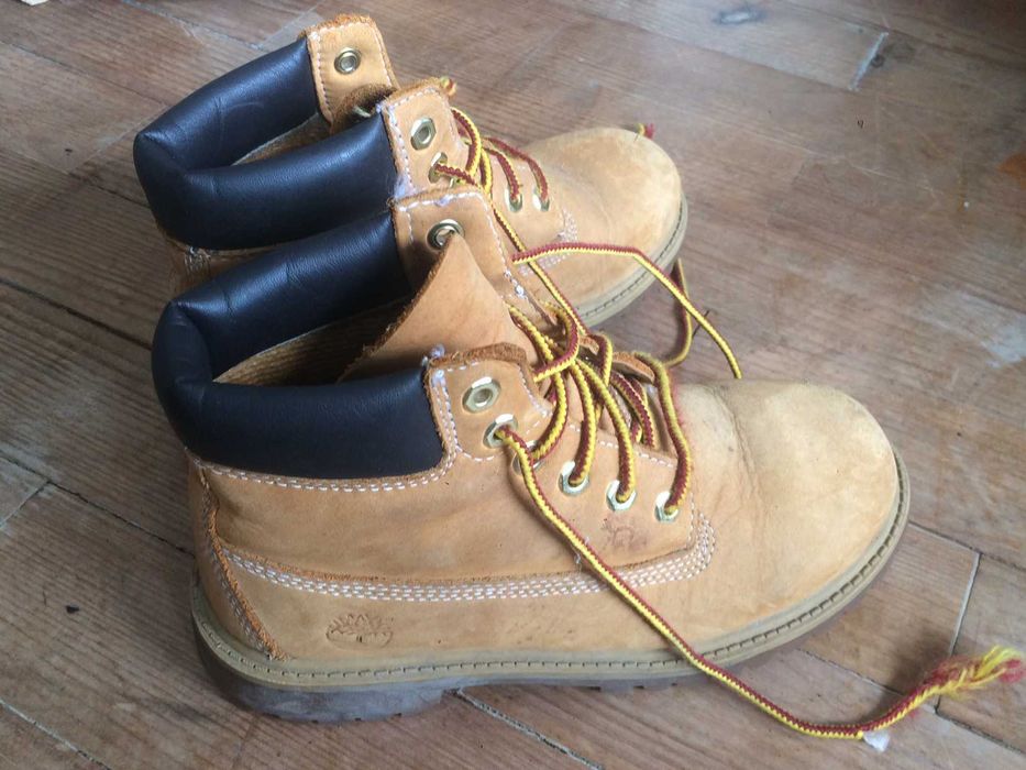Botas de Inverno para Criança e bom estado