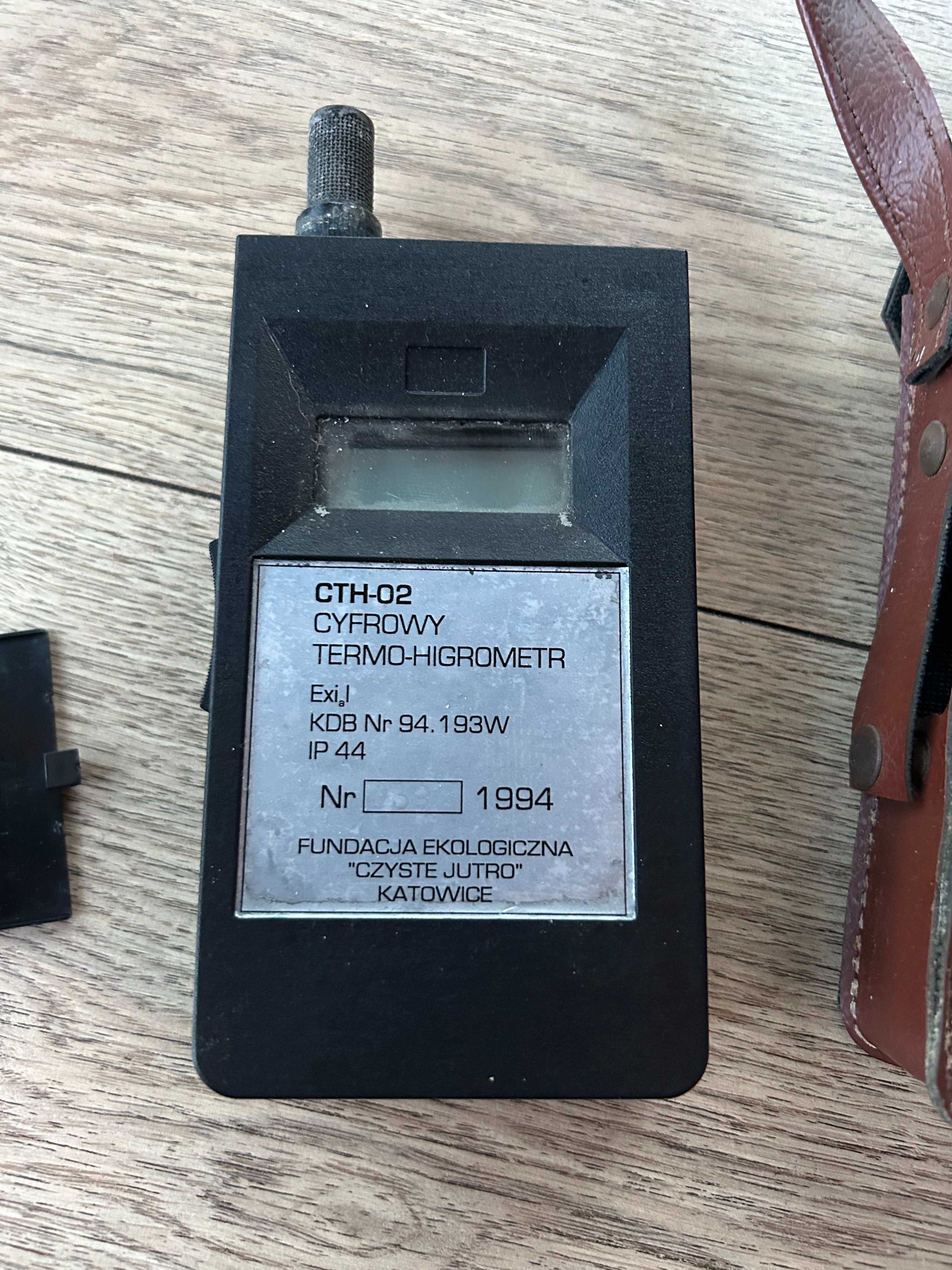 cyfrowy termo-higrometr CTH-02 z etui torbą retro unikat 1994 rok