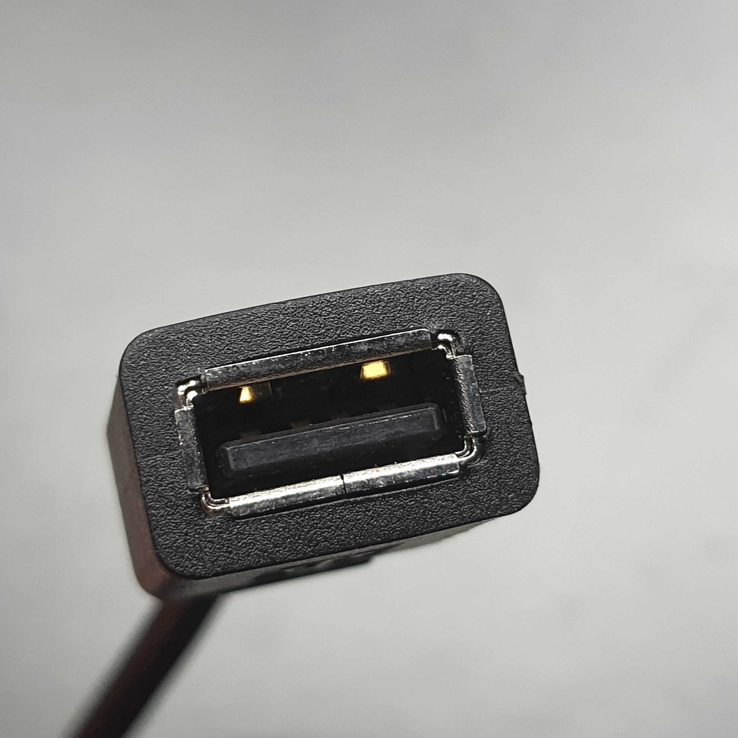 Кабель адаптер USB media in 5N0 035 558 VAG Volwsvagen Audi Seat