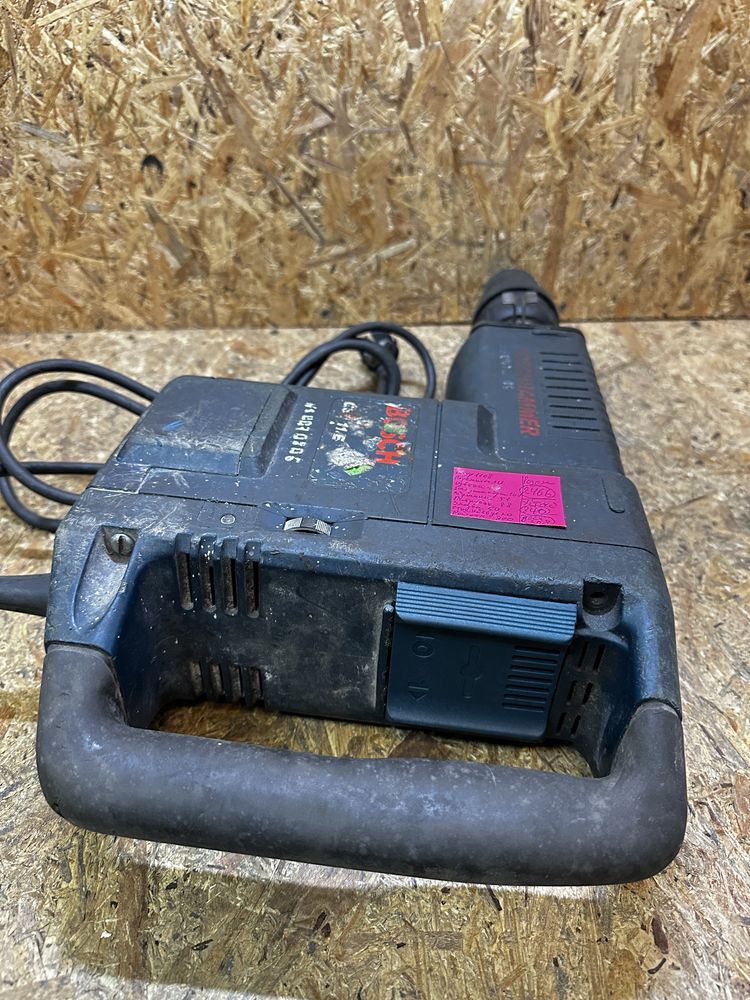 Відбійний молот Bosch gsh 11