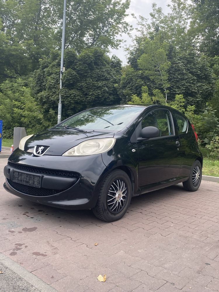 PEUGEOT 107 (2006) Hatchback