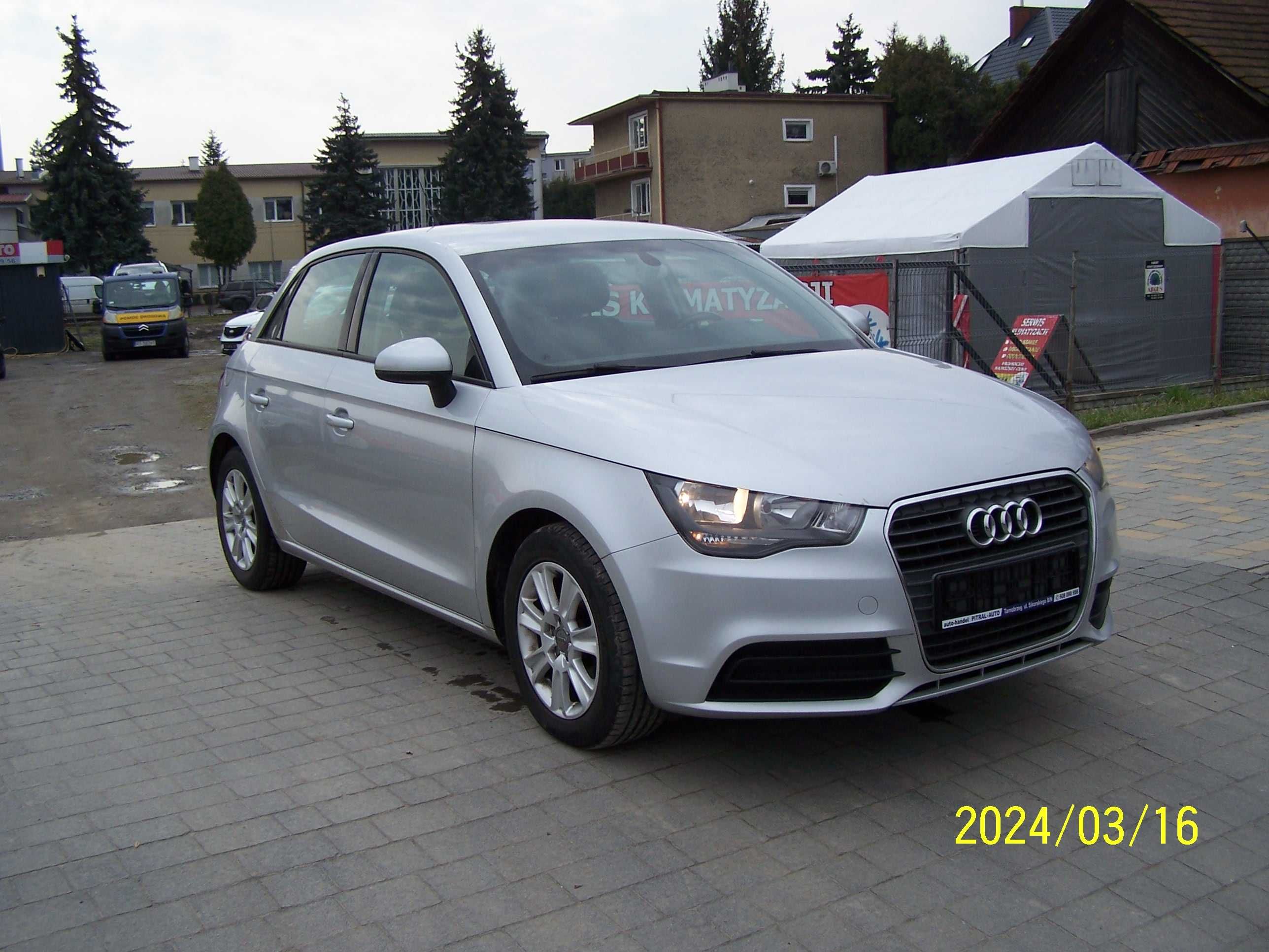 Audi A-1 1,6 tdi Navi Klima serwis 100% oryginał