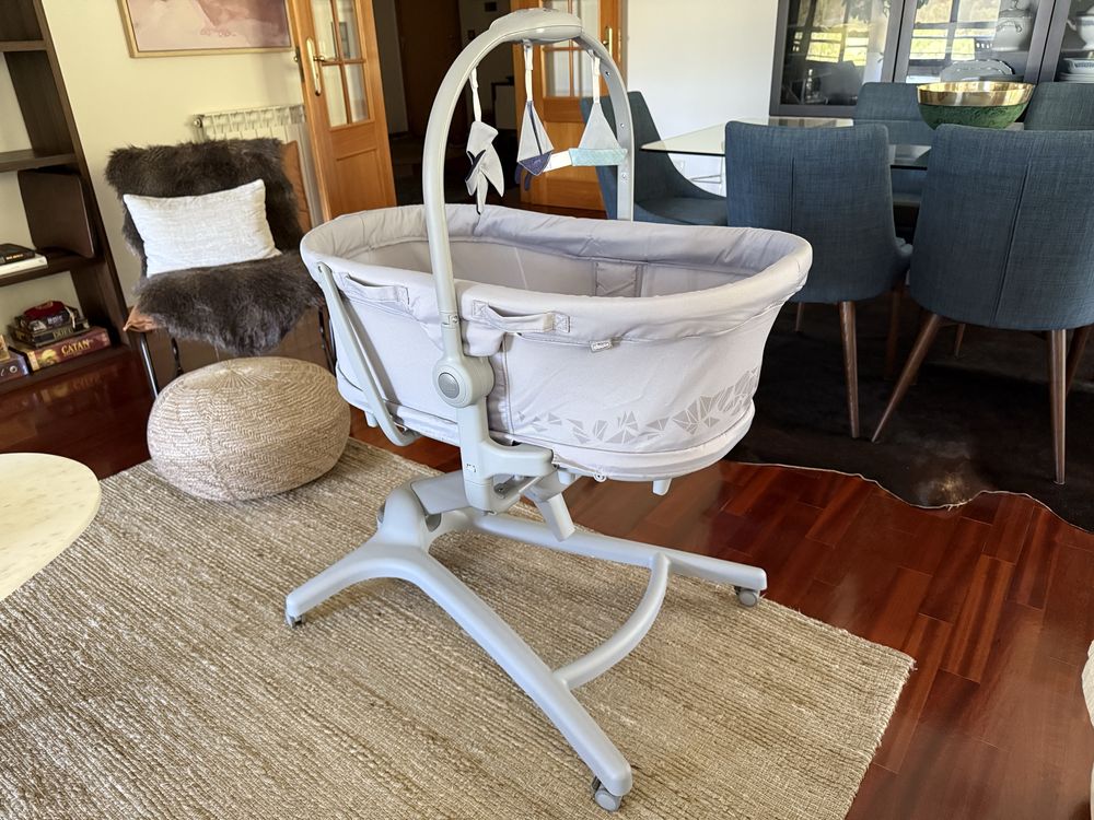 Chicco Baby Hug Pro 5 em 1 + colchão