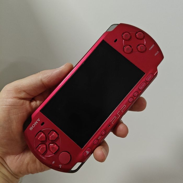 Sony PSP3000 Radiant Red