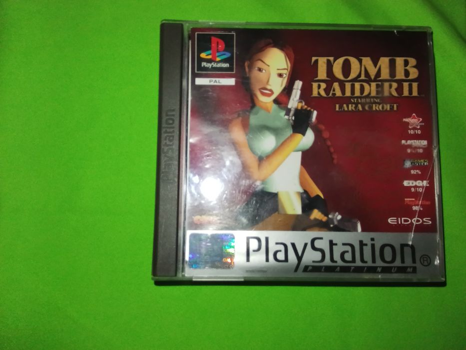 Jogo ps1 Tom Raider II