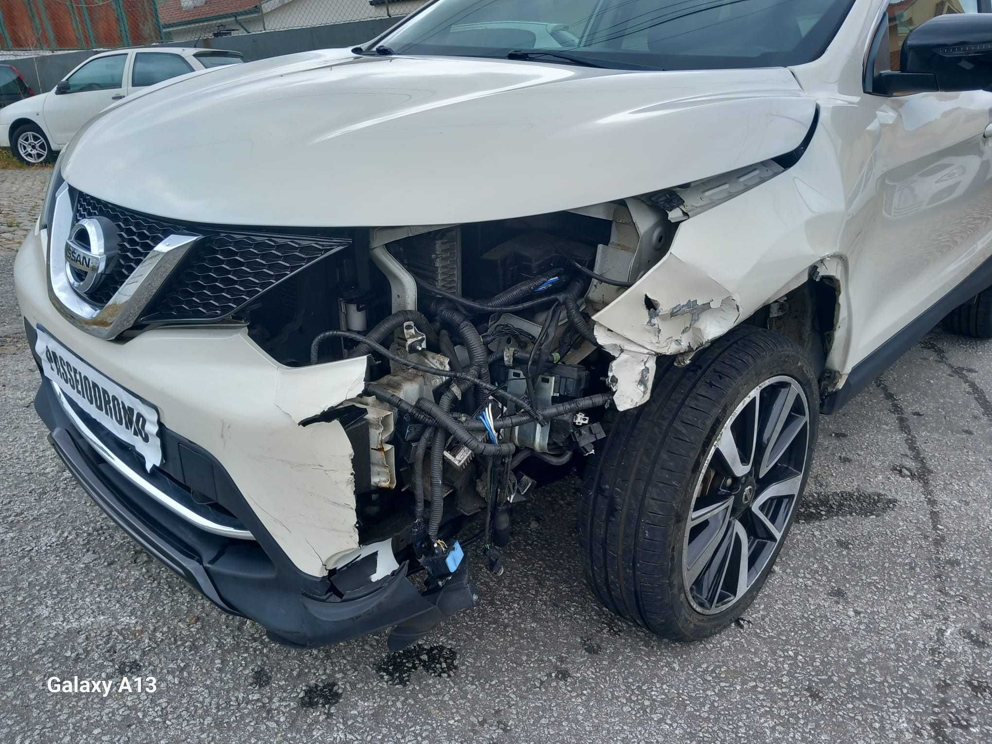 NISSAN QASHQAI II 1.5 Dci Tekna 360º Pele Nacional Diesel
