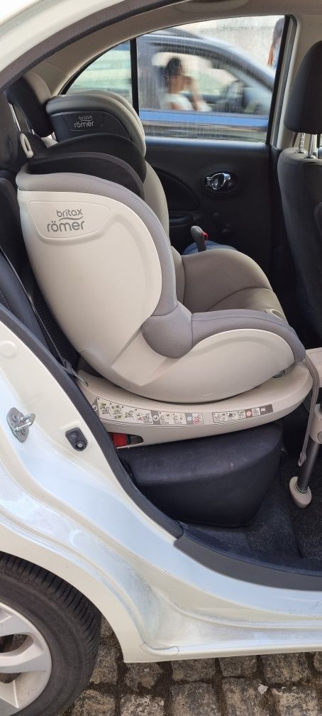 Cadeira Auto Britax Romer Dualfix Grupo 0+/1 Giratória