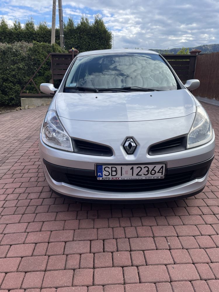 renault clio 3  1.5dci super stan