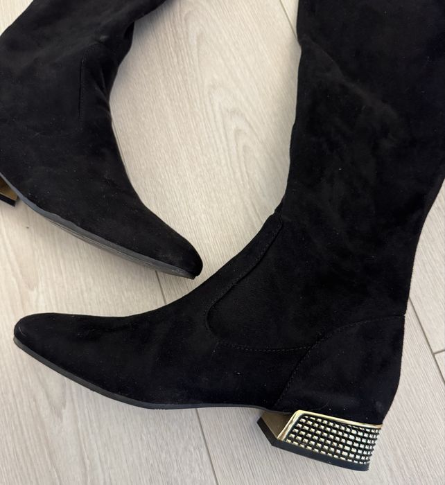 Сапожки guess дуже класні