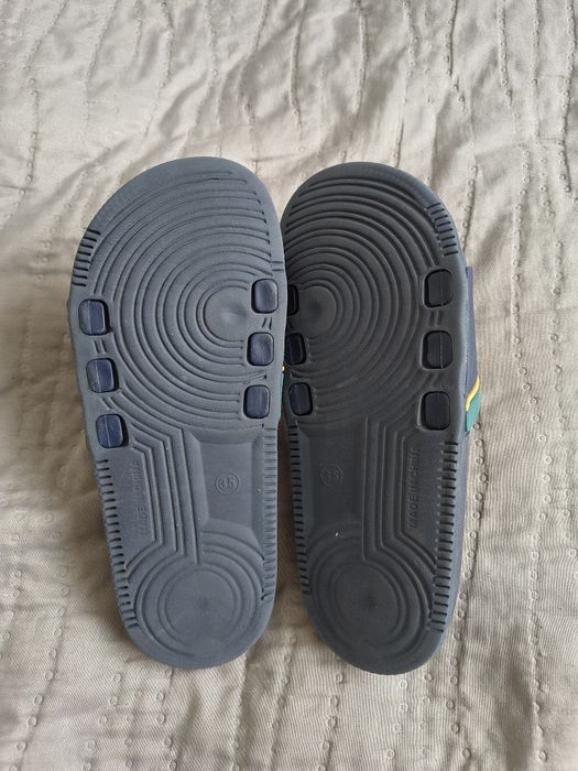 Klapki basenowe chłopiec rozm. 35