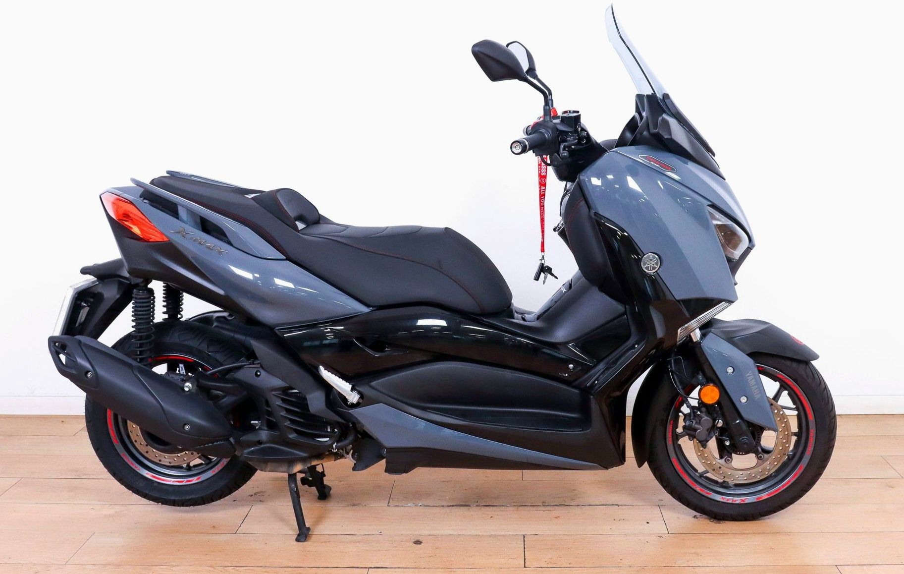 Yamaha Xmax 125cc - 2023 Tech Max