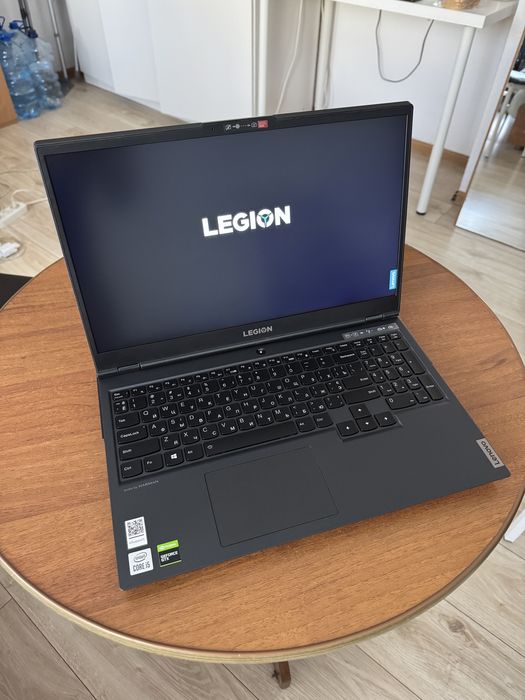 Lenovo legion 5 15IMH05H
