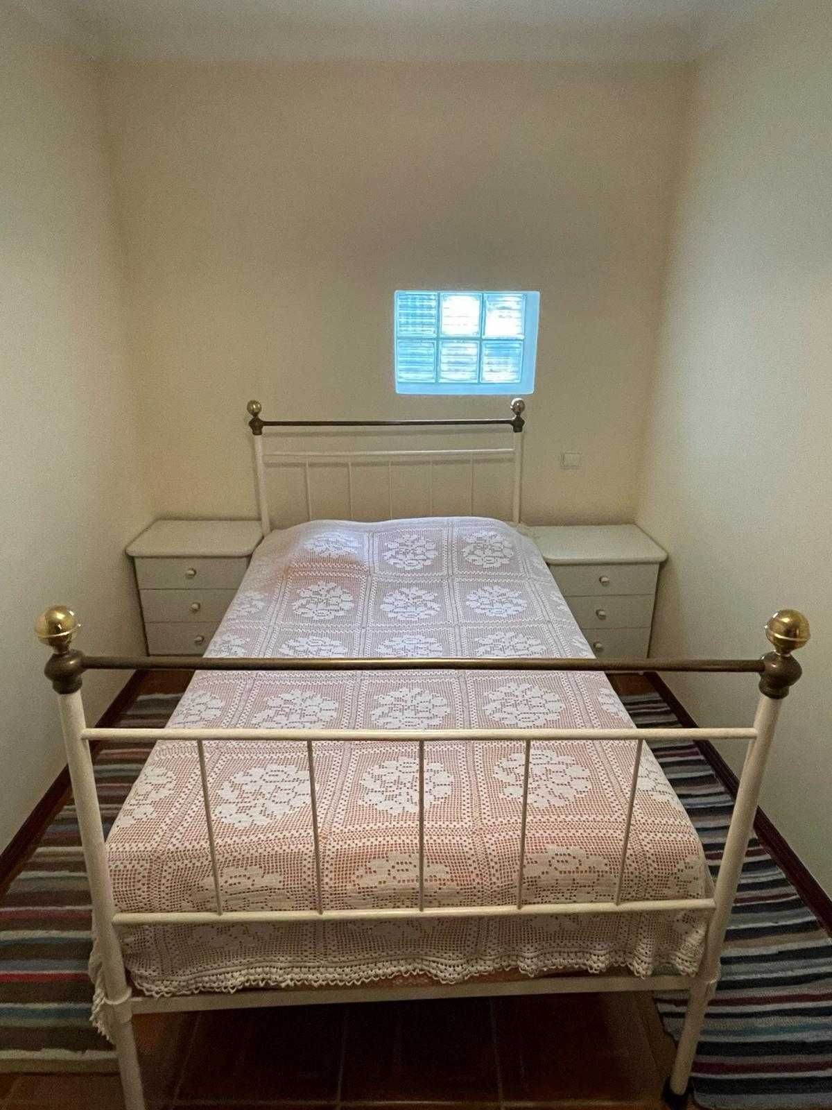 Cama de Ferro + Estrado + Colchão