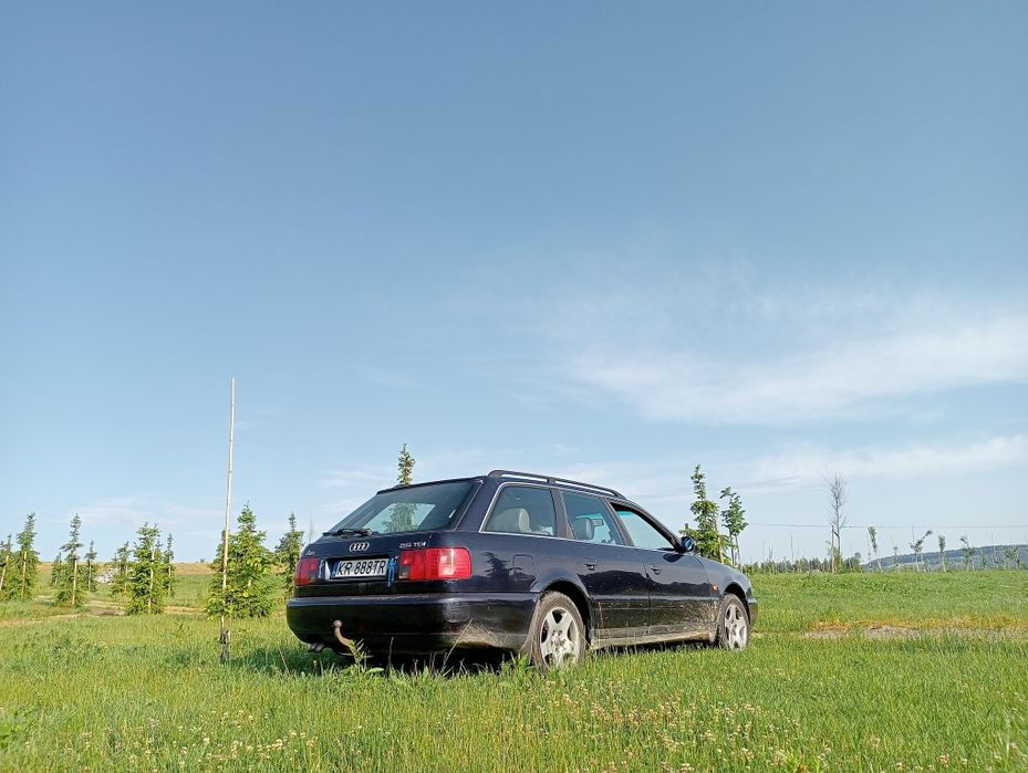 Audi A6 C4 2.5 TDI 140km 1997 rok 6 Biegów Jasna Skóra Szyberdach Hak