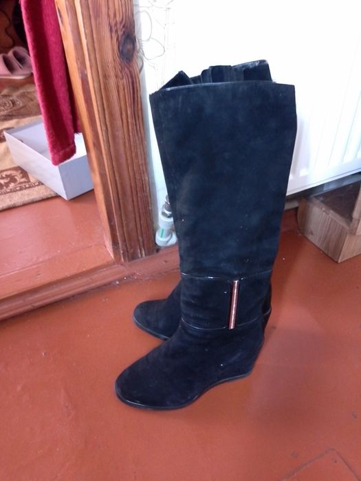 Жіноче взуття чоботи