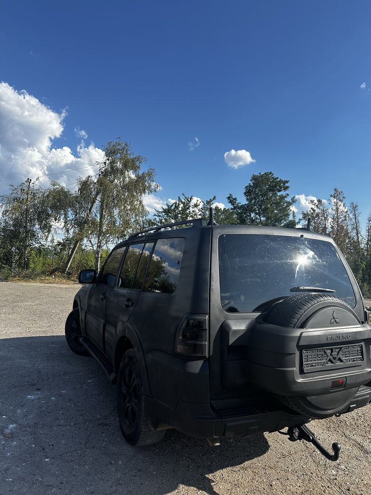 Mitsubishi Pajero 2007
