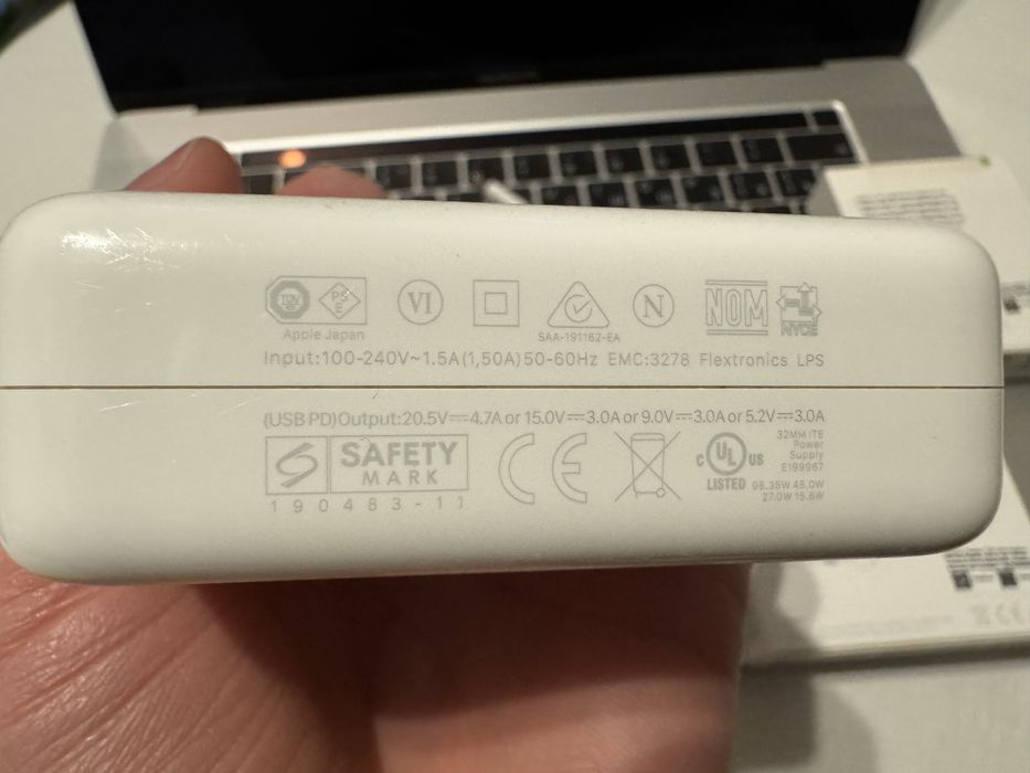 Зарядное для macbook pro iphone magsafe optibay usb c ethernet belkin