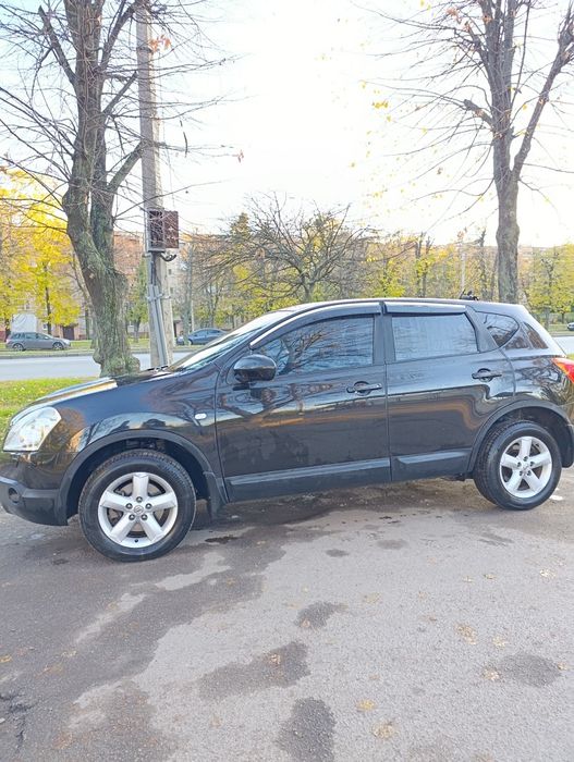 Продам Nissan Qashqa(ціну знижено) у дуже гарному стані