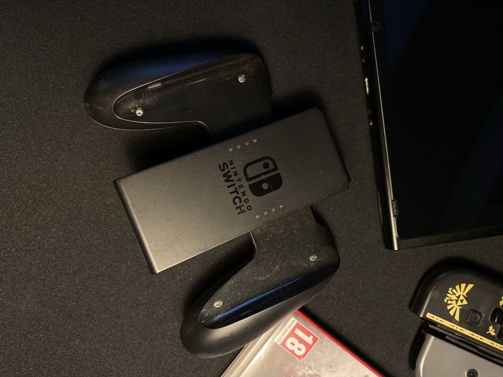 Nitendo Switch + Gra + Limitowany Kontroler Zelda