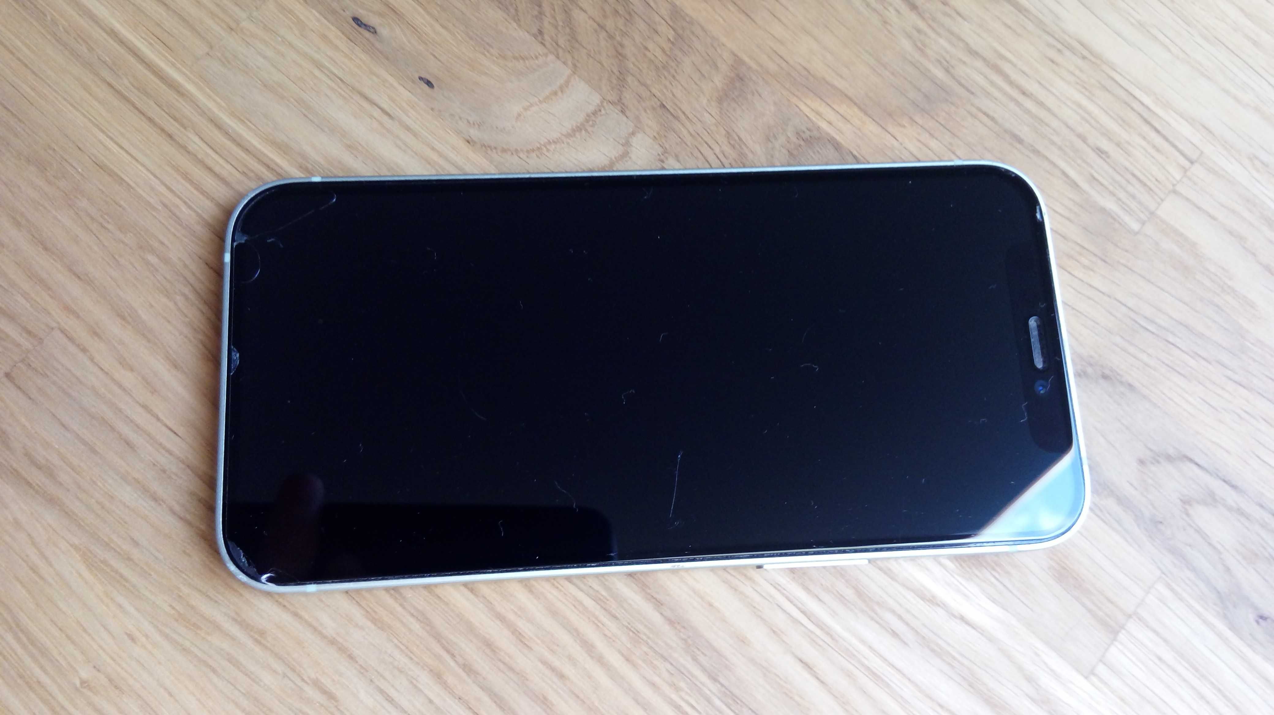 iPhone 12 mini -