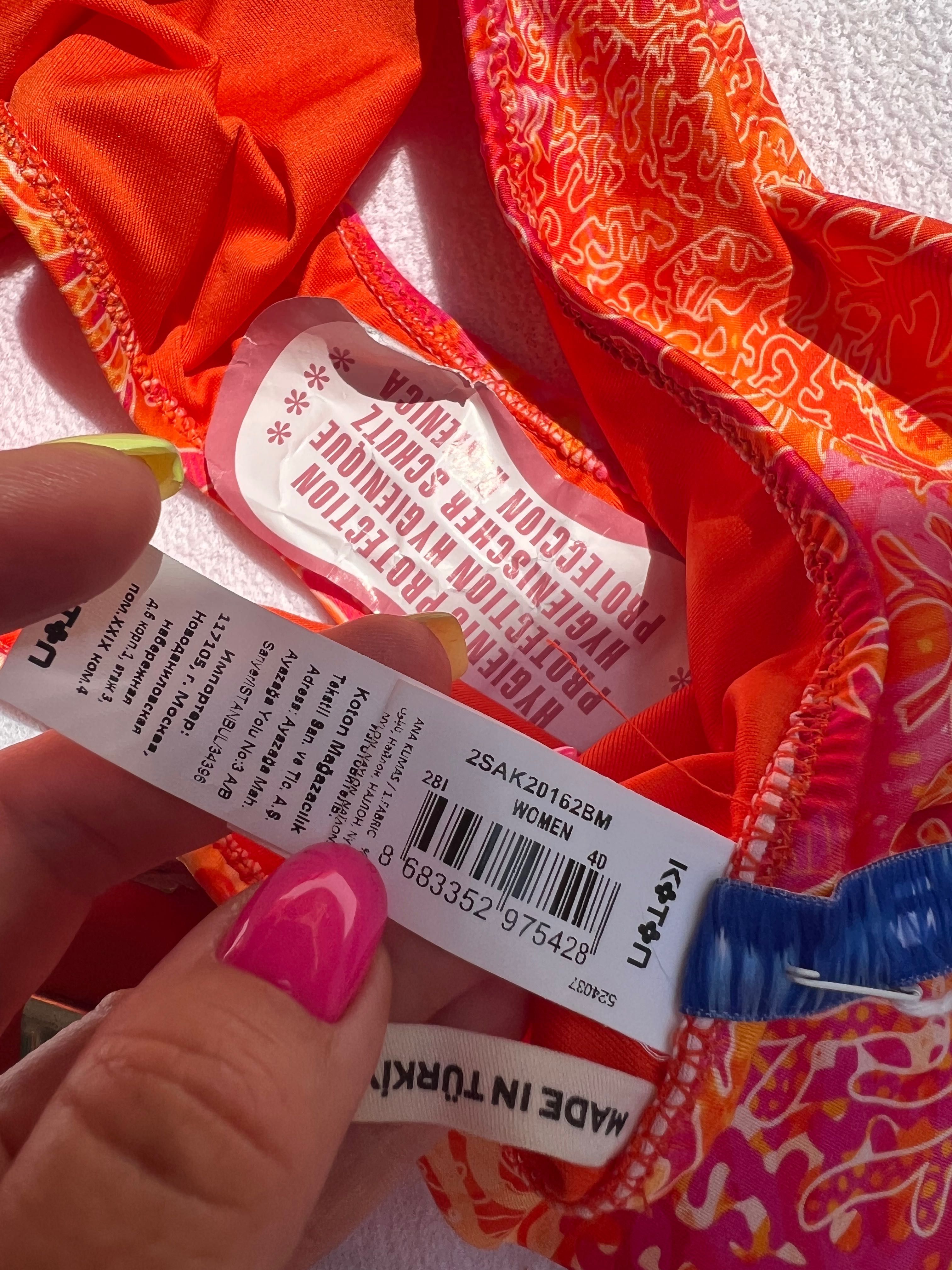 Strój typu Monokini firmy Sahikaercumen