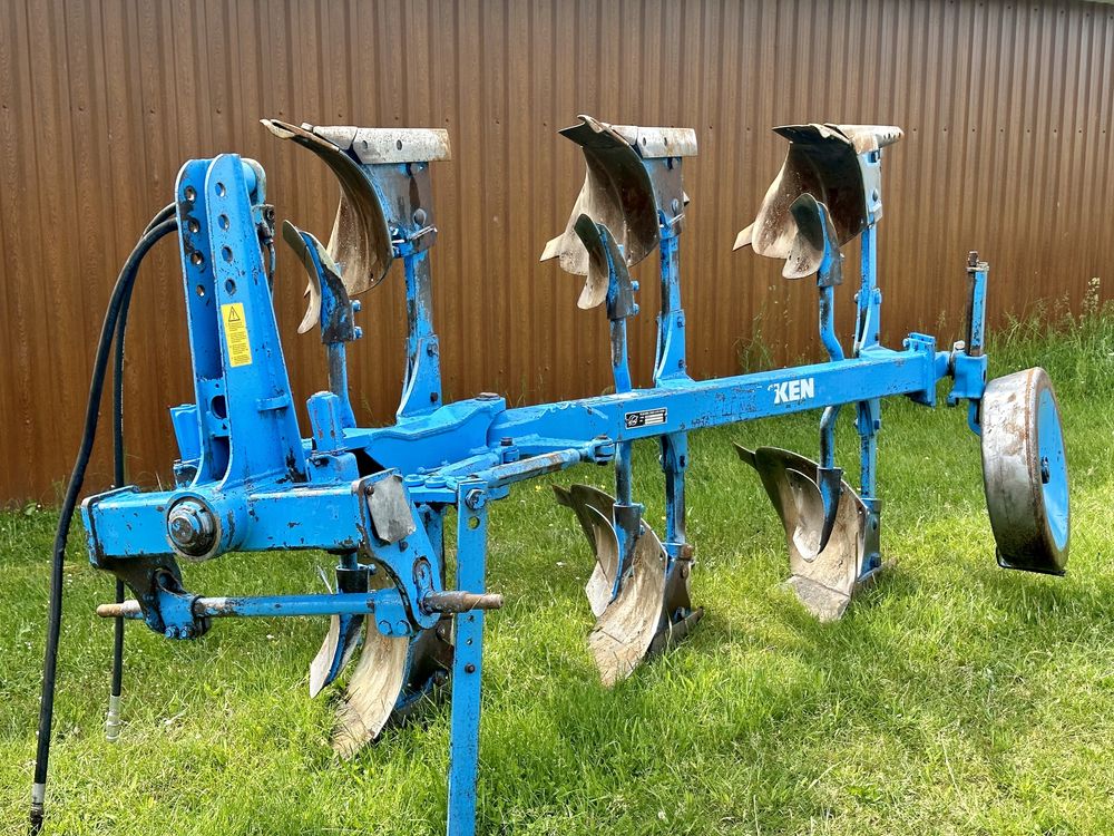 Плуг обротовий Rabe-Werk полосатий / Плуг оборотний Рабе 2+1/Lemken /