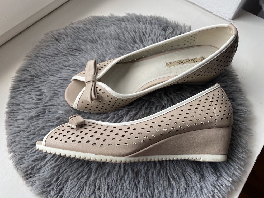 Czółenka baleriny espadryle damskie buty letnie Clara Barson 38