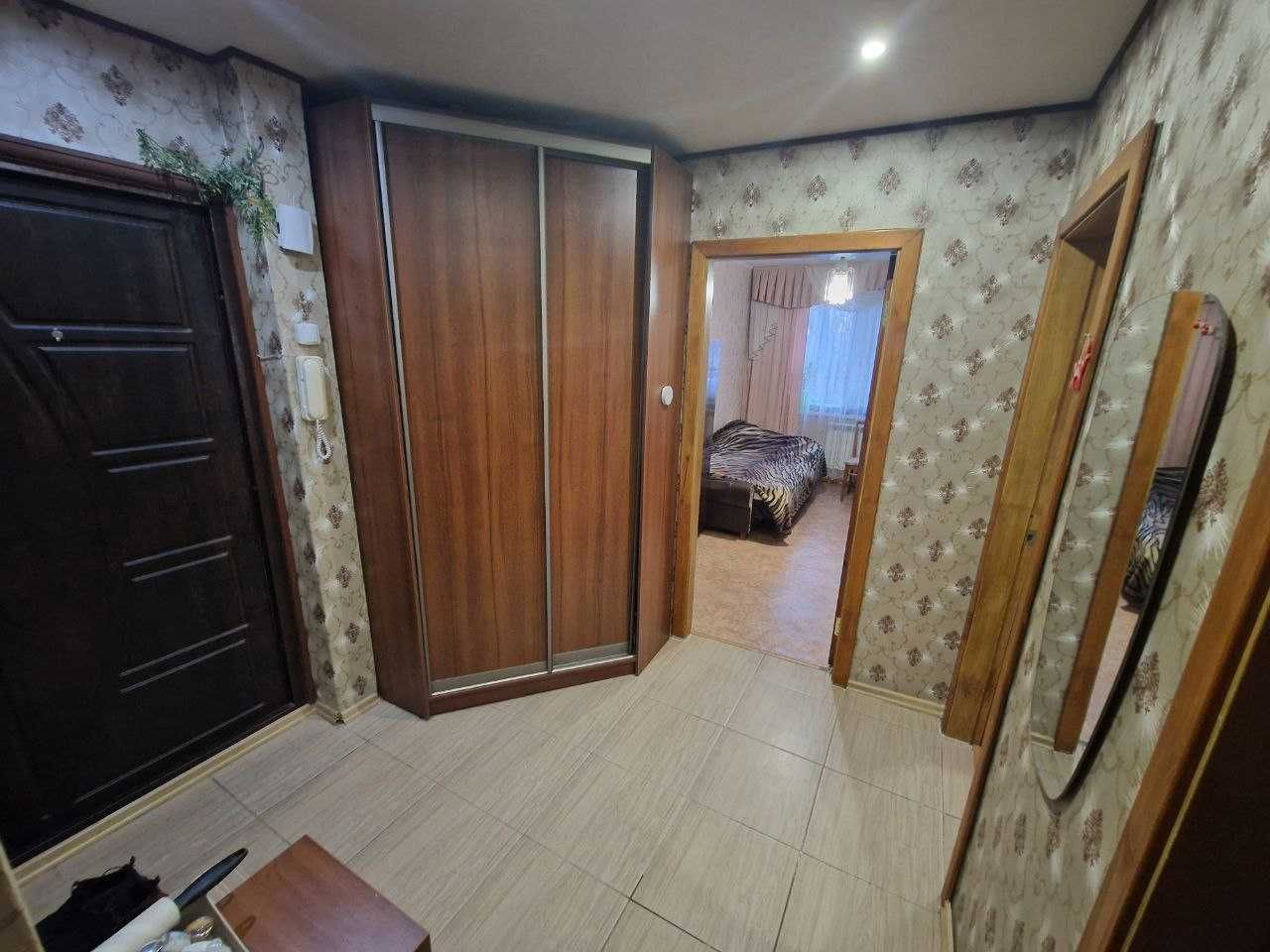 3 кімнатна квартира на Кругу, Є- відновлення