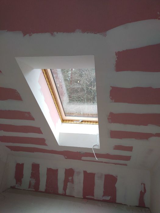 Zabudowy G/K, sufity podwieszane, podłogi, malowanie, kafelkowanie,