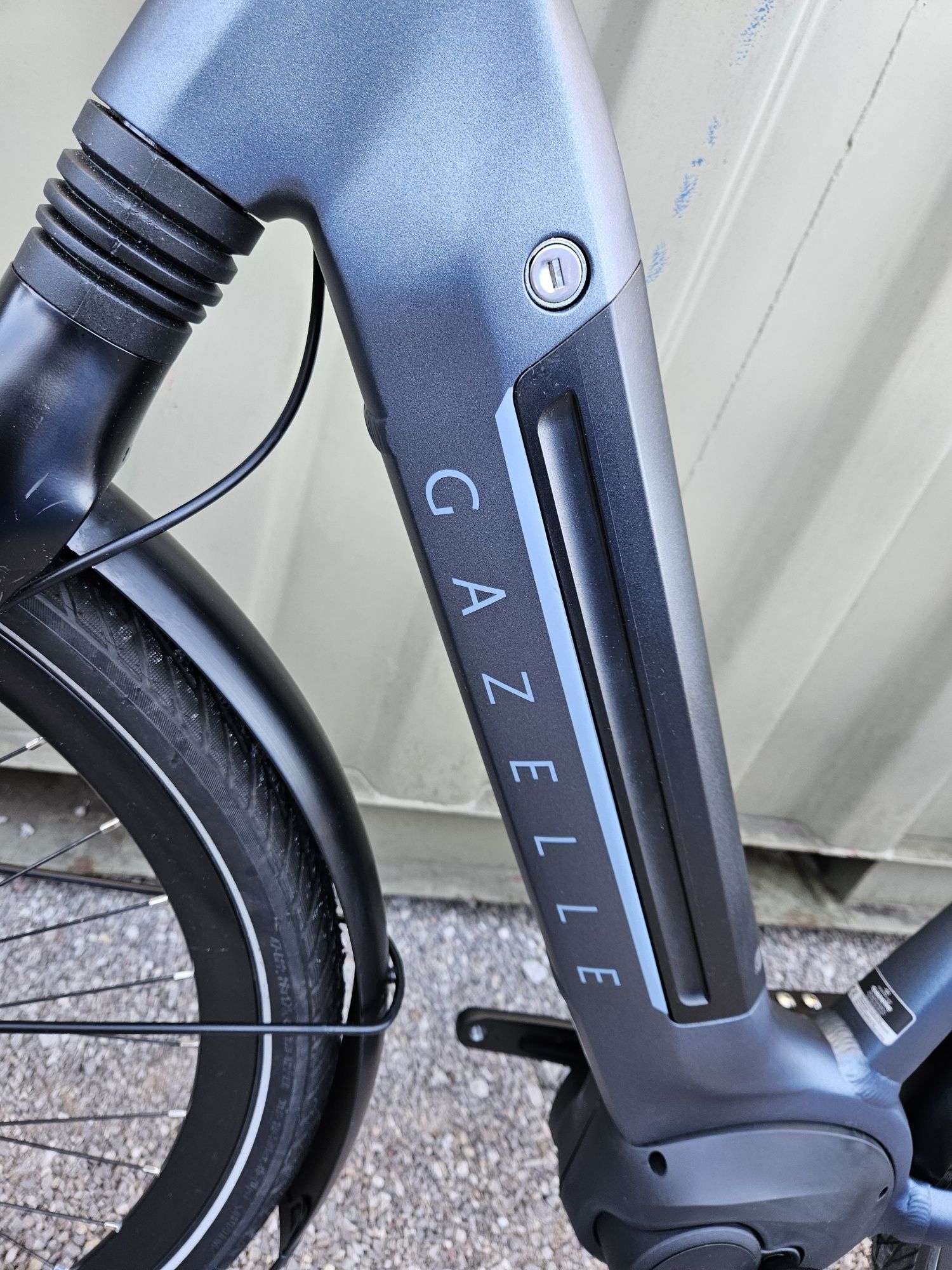Rower elektryczny Gazelle Ultimate C8+ Nowy
