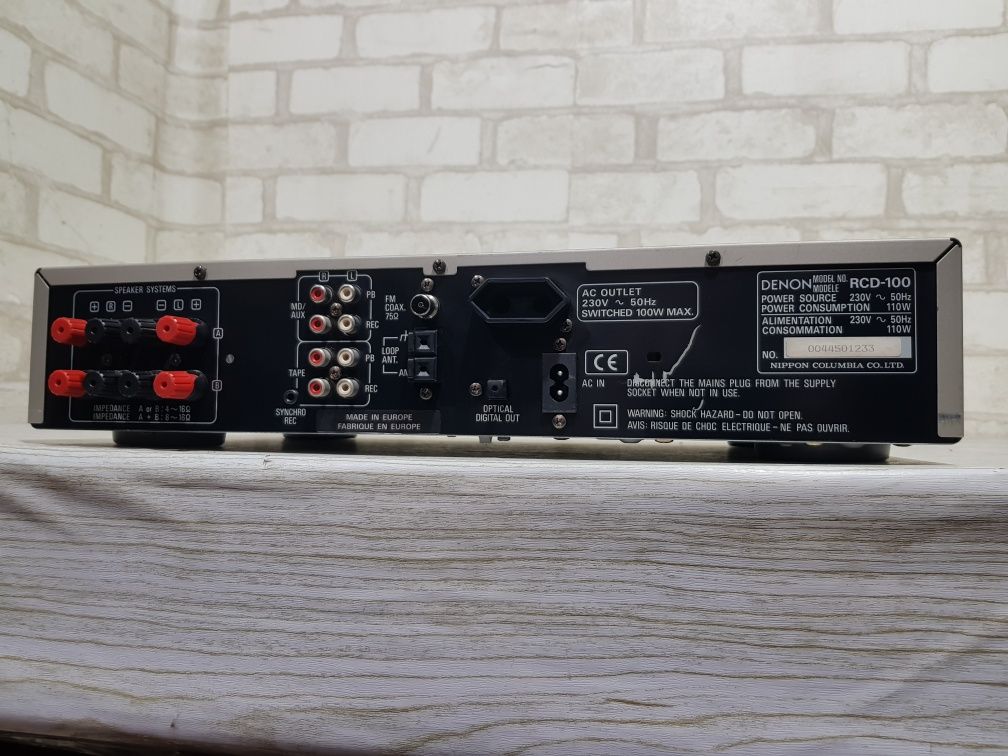 Ресивер/програвач CD дисків DENON RCD-100, *2x45 Вт, б/у з Німеччини