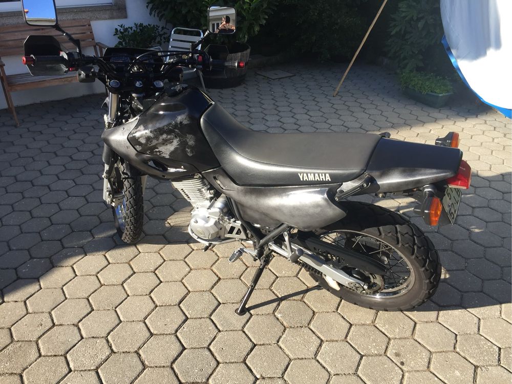 Vendo mota Yahmaha XT600
