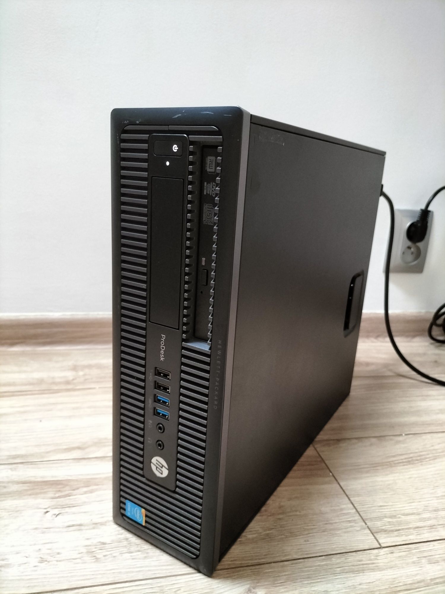 Komputer stacjonarny HP HP ProDesk 600 G1 i5-4590 8GB